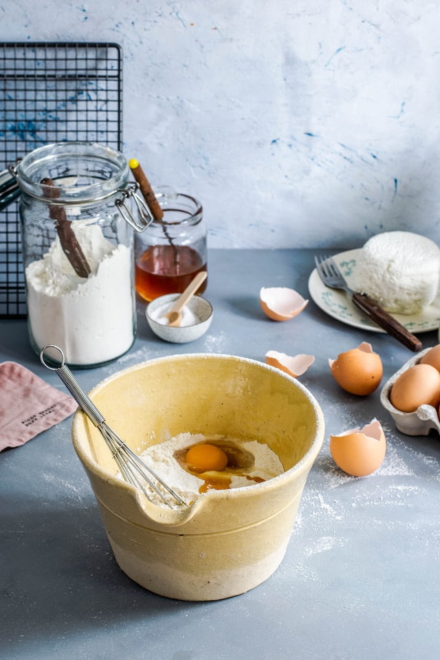 Cake ingredients